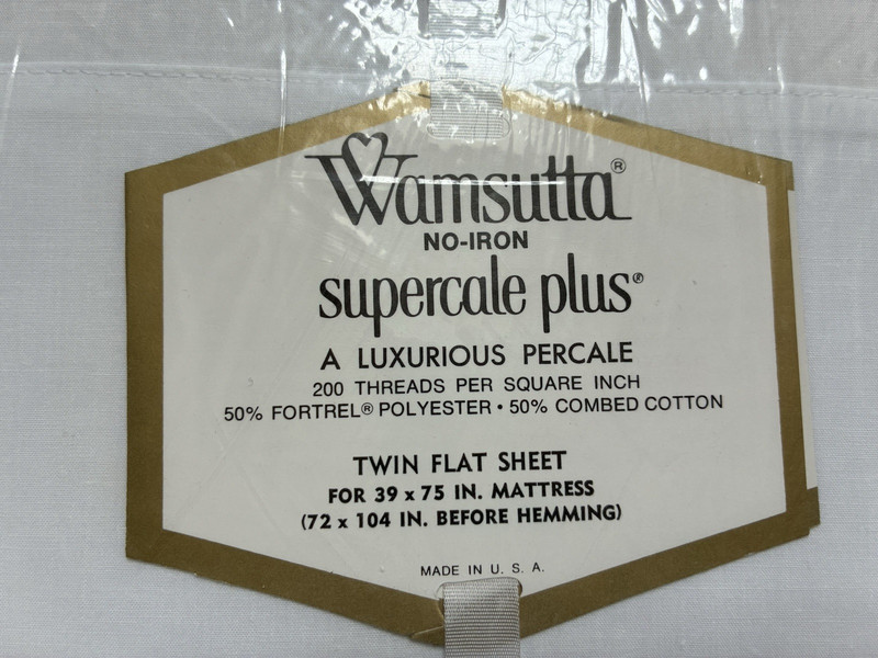 Wamsutta Supercale Plus No Iron White 200 Thread Twin Fitted & Flat Sheet gallery