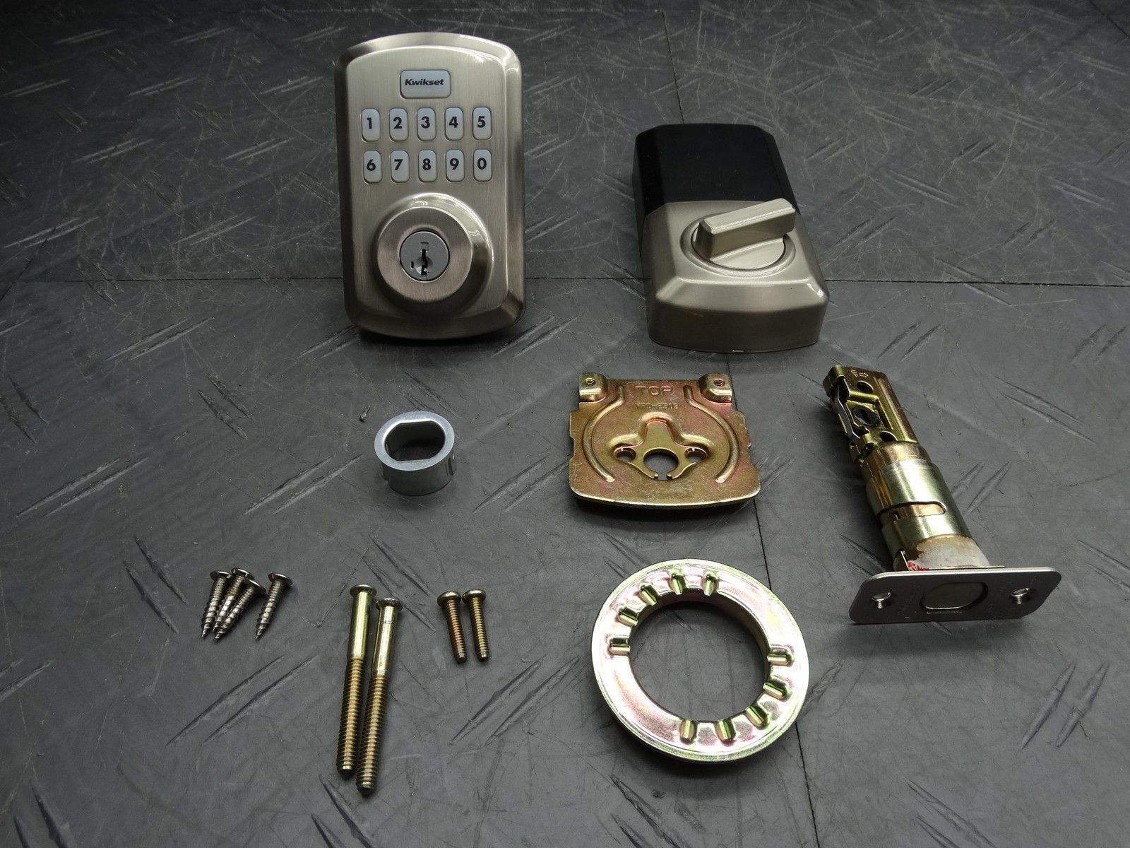 Kwikset Powerbolt 250 Satin Nickel Electronic Deadbolt Door Lock 9250TRS15SMTRBP gallery