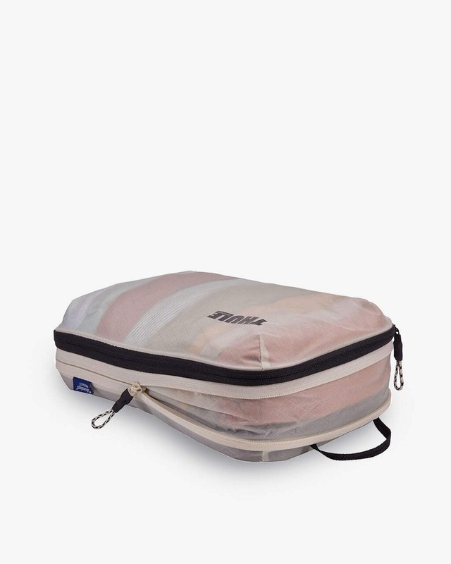 Thule Compression Packing Cube - Medium gallery