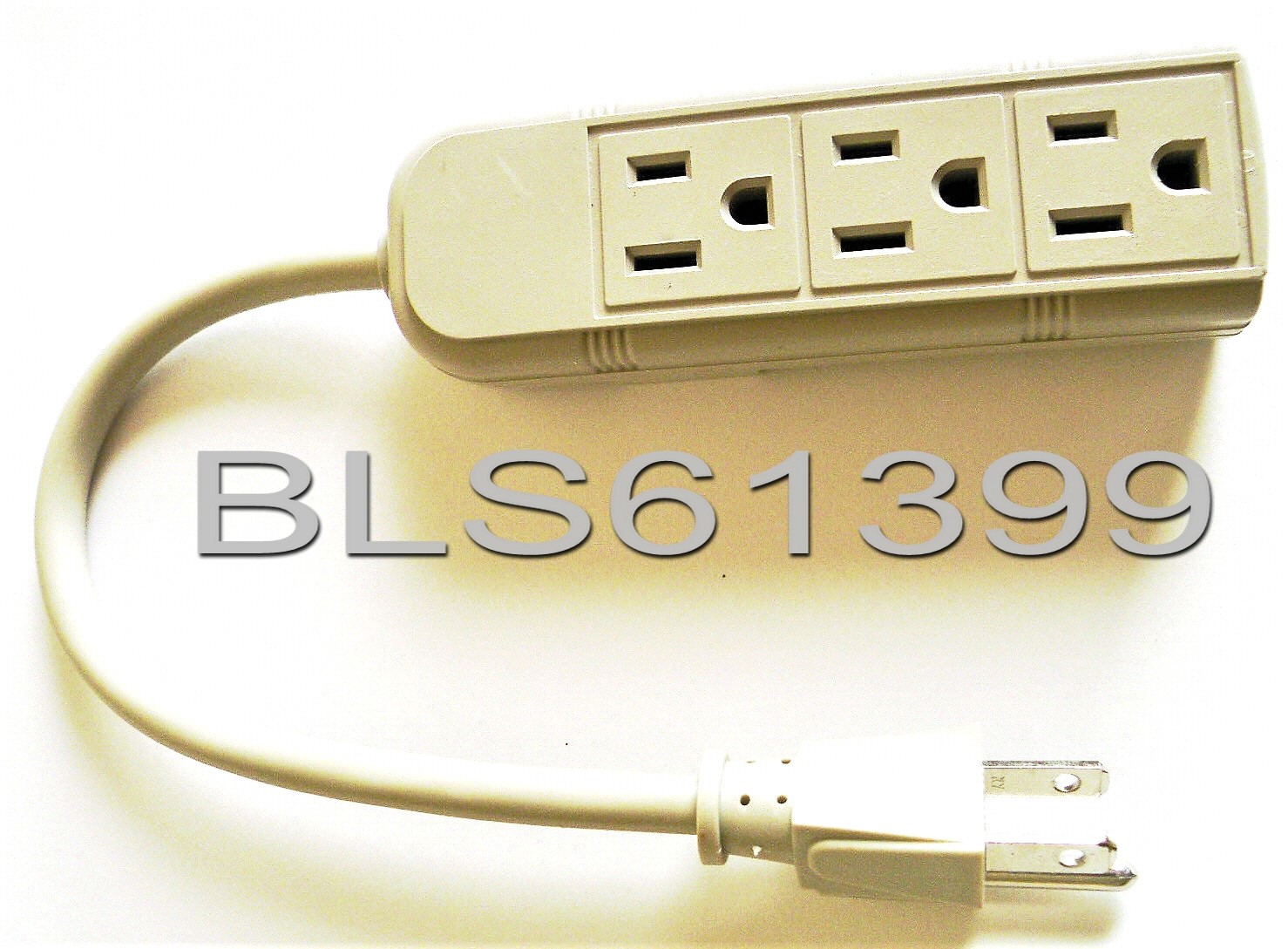 Grounded Electric 3 Outlet POWER STRIP Splitter Triple Wall Plug Adapter Tap gallery