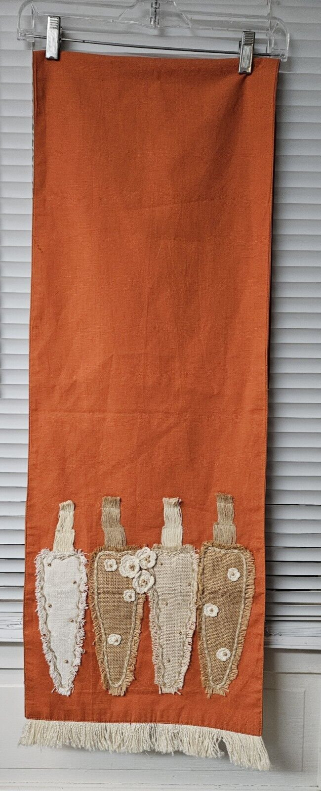 Pier 1 Easter Table Runner Orange Carrots Lined Cotton Linen Decorated Burlap gallery