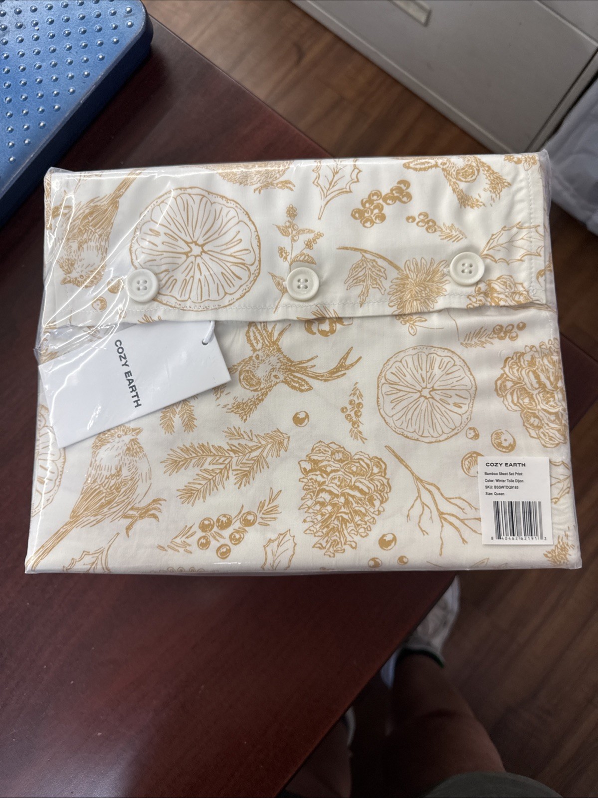New - Cozy Earth Bamboo Sheet Set (Queen) Winter Toile Dijon gallery