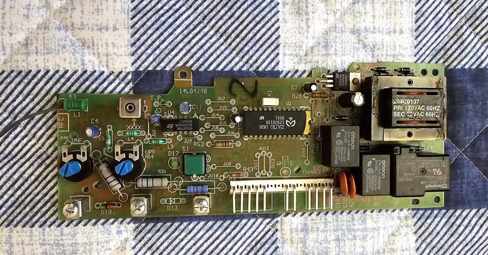 Liftmaster /Chamberlain Circuit Board Green Learn Button 41A4252-7 BOARD ONLY. gallery