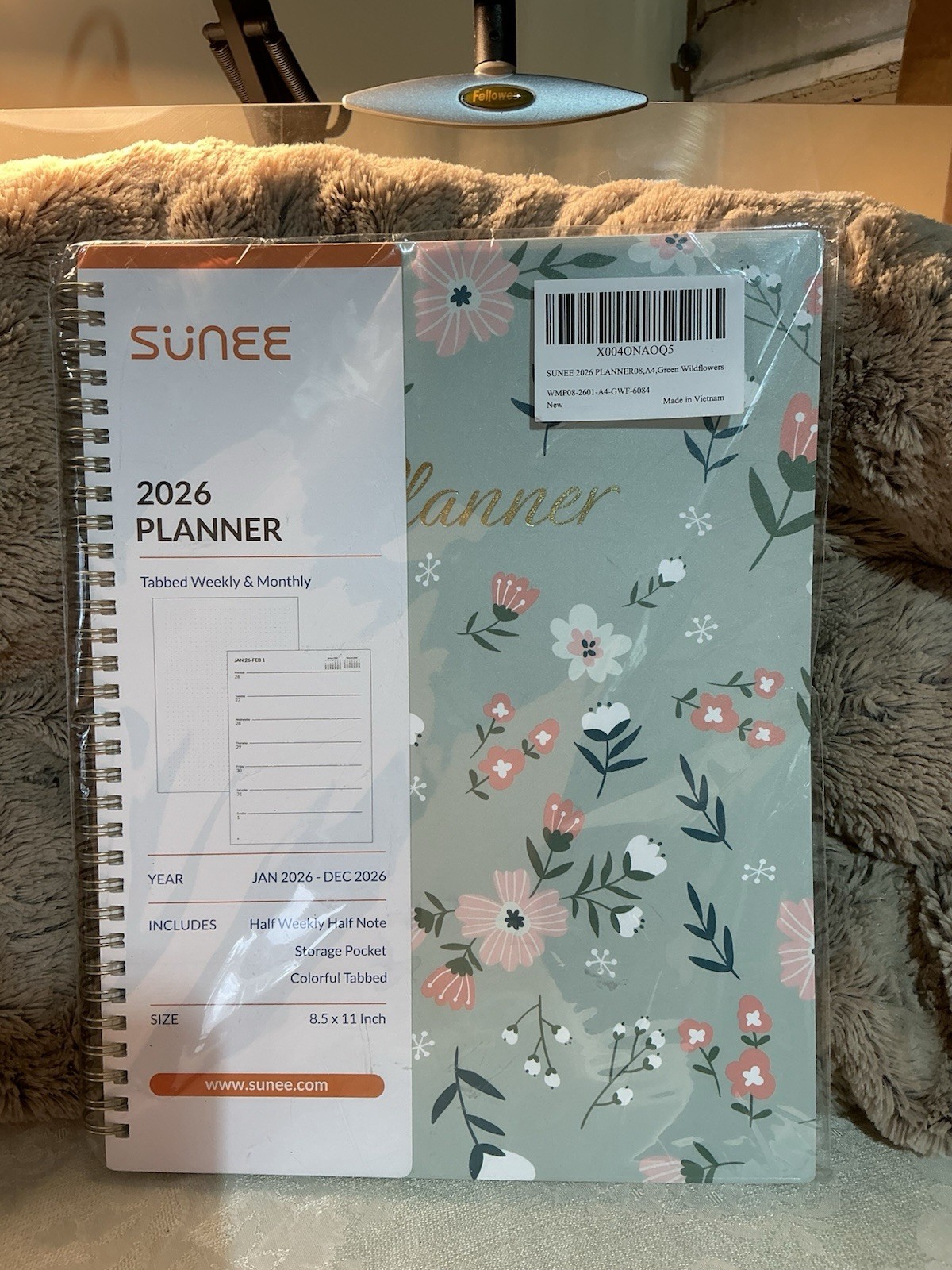 2026 Planner, Weekly and Monthly Planner, 8.5" x 11", January 2026 Floral Green. gallery