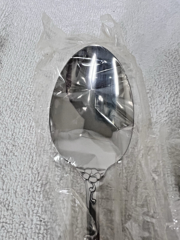 MIP Oneida Barcelona 3-pc Serving Set Sugar Spoon Tablespoon Gravy Ladle In Bags gallery