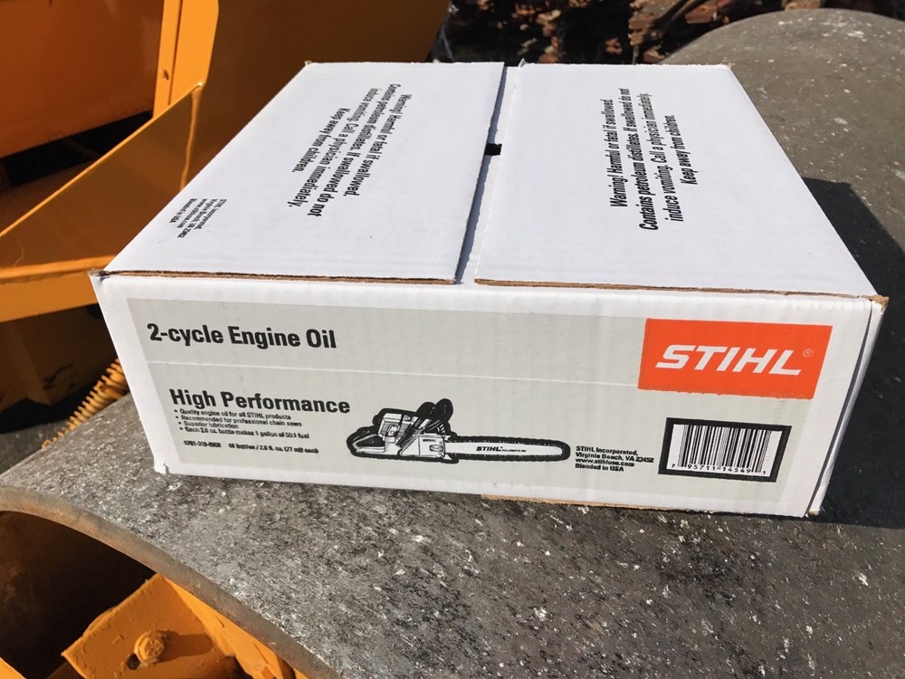 STIHL HIGH PERFORMANCE 2-CYCLE ENGINE OIL, 1 GAL MIX 2.6 OUNCE BOTTLES, 48 CS