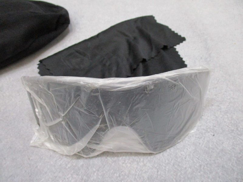 Revision Desert Locust Ballistic Goggles Military Eye Protection Kit gallery