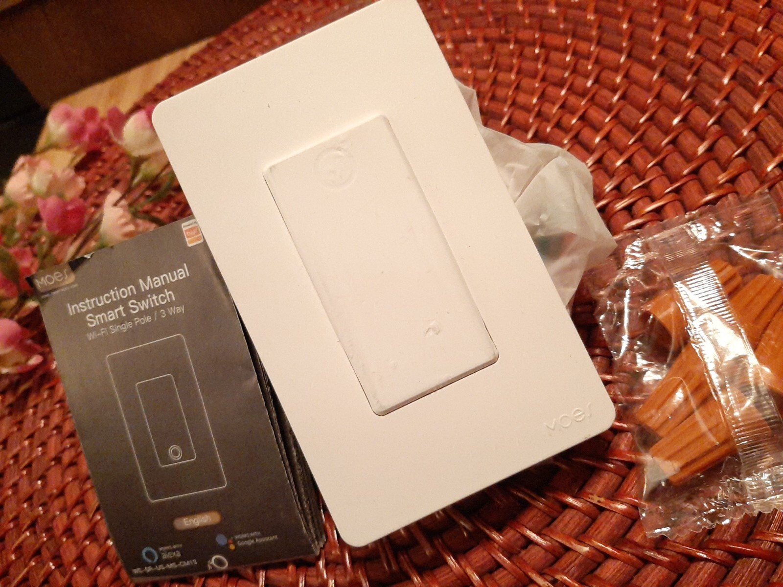 MOES WI-FI SINGLE POLE / 3 WAY SMART SWITCH ~ White , NOB gallery