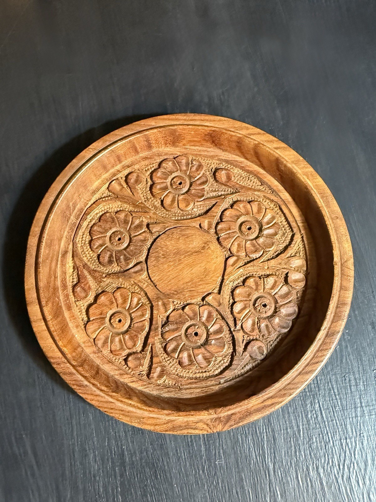 Vintage BLACK WORLD, Pakistani crafted wooden plate. Floral Design 6”wide gallery