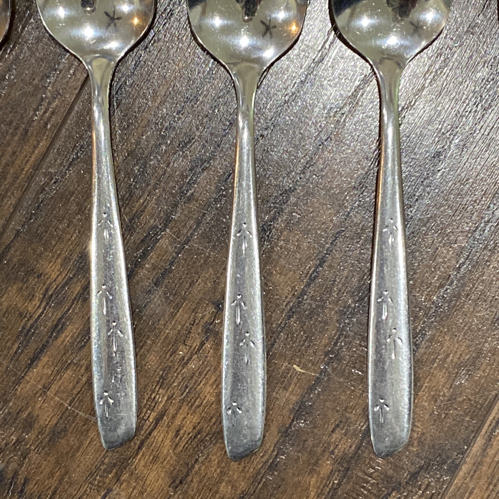 Oneida stainless Flatware Desert Sand pattern Lot Of 15 Teaspoons 6” gallery