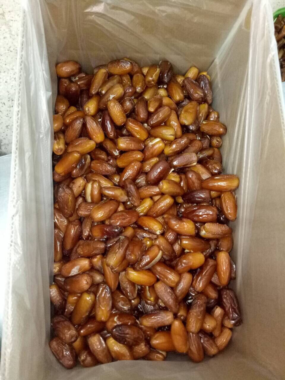 40oz ORGANIC PITTED DEGLET NOUR DATES /CERTIFIED ORGANIC/ NON-GMO/VEGAN/KOSHER gallery