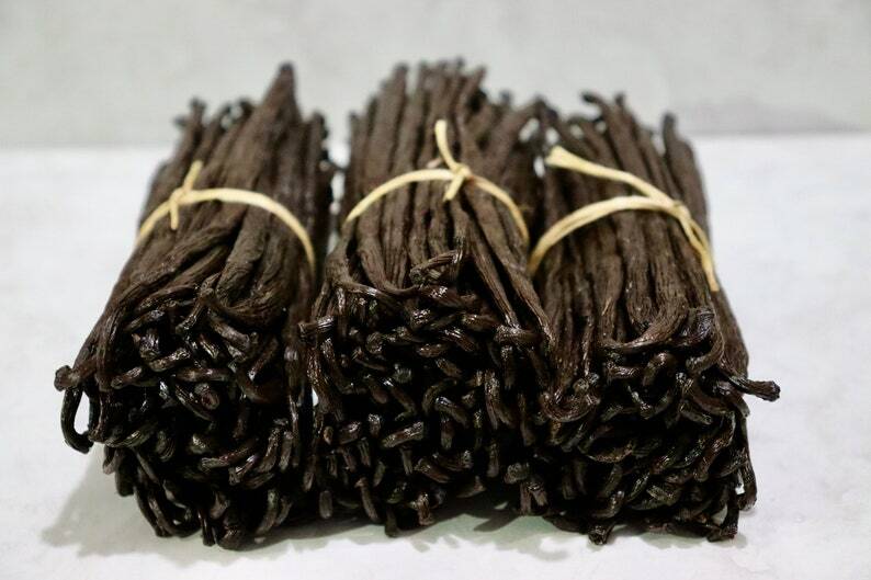Premium Vanilla Beans Madagascar Bourbon Grade A | 6"++ Long Beans gallery