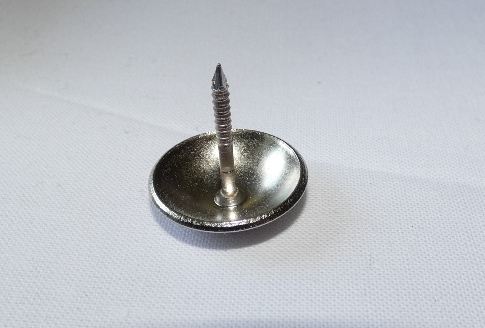 CHROME NICKEL SILVER - UPHOLSTERY NAILS STUDS TACKS PINS (LARGE 22mm) gallery