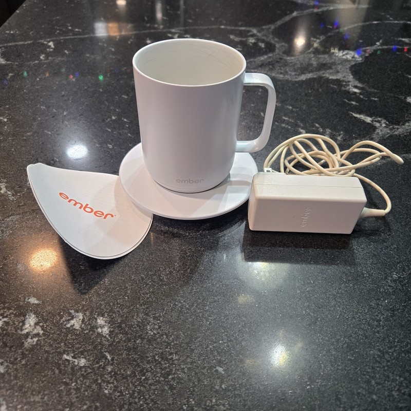 Ember Temperature Control Smart Mug White 10oz CM17 & charging Base gallery