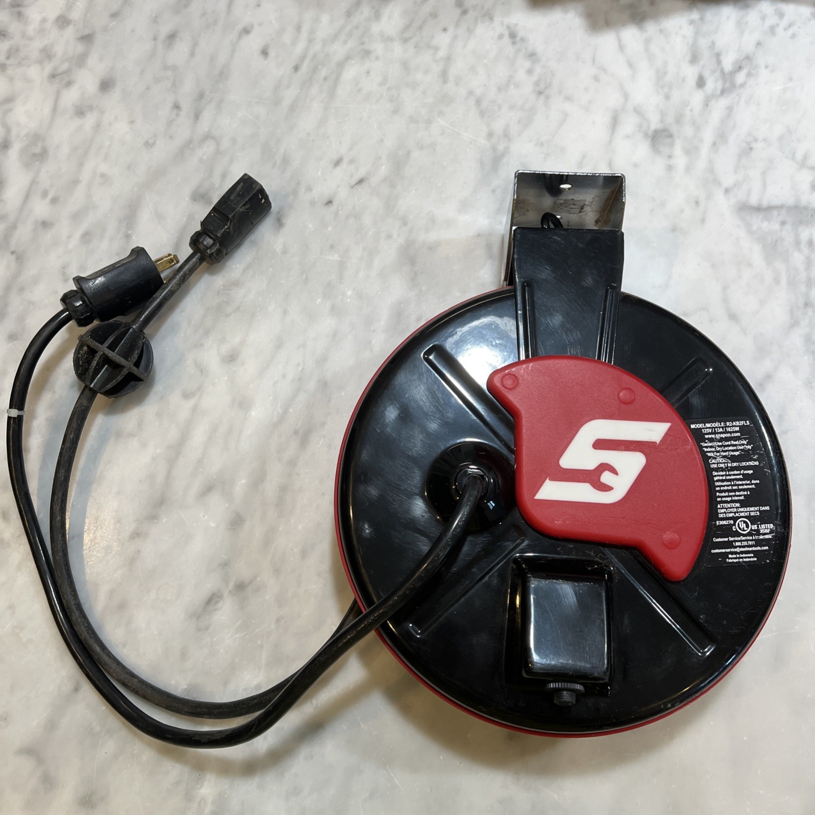 Snap On R2-KB2FLS Retractable Extension Cord 12V/13A/1625W 30’ Reel gallery