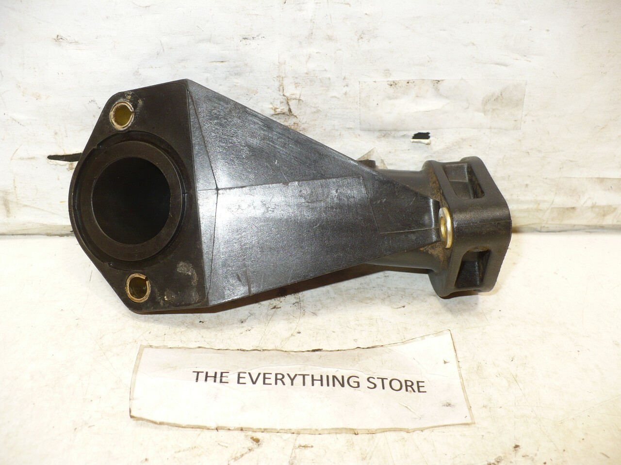 BRIGGS AND STRATTON ENGINE 31P677 0125 G5 INTAKE MANIFOLD IN USED CONDITION gallery