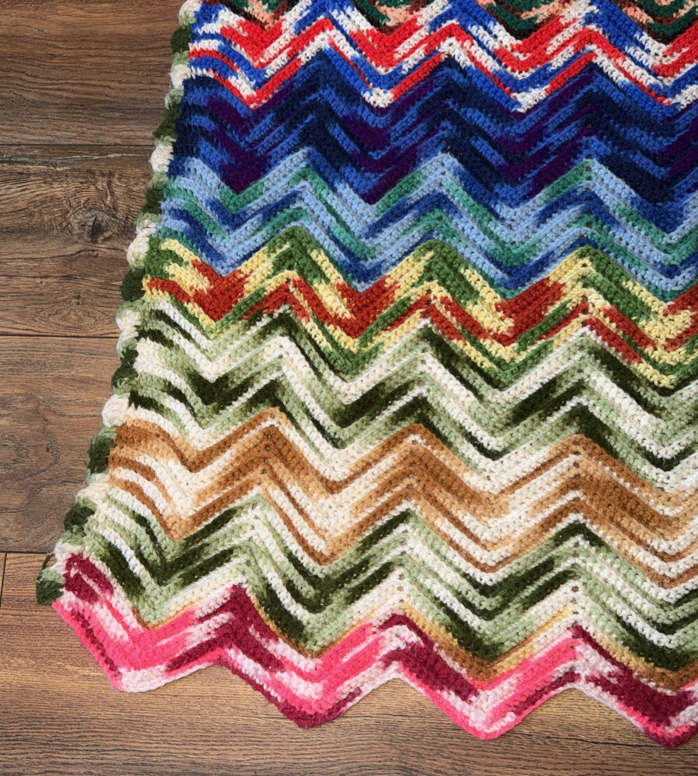 Vtg 70s Crochet Handmade Afghan Multicolor Throw Blanket Chevron Zig Zag 7ftx6ft gallery