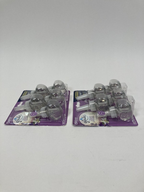 ScJohnson Glade Plugins Scented Oil Refills 5 Pack Lavender & Vanilla=total of 2 gallery