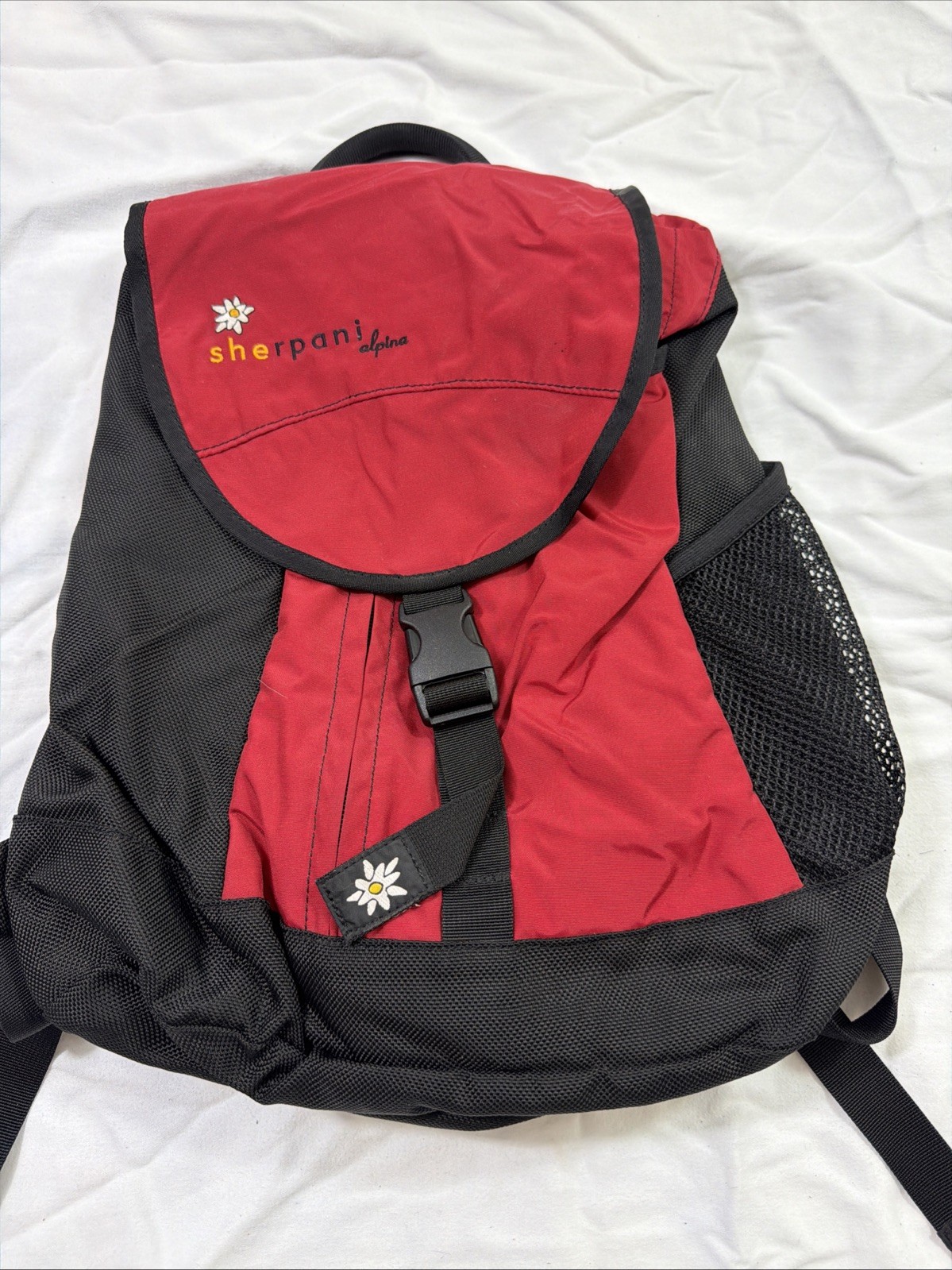 Sherpani Alpine Red Black Backpack Lightweight 13x11x6 2