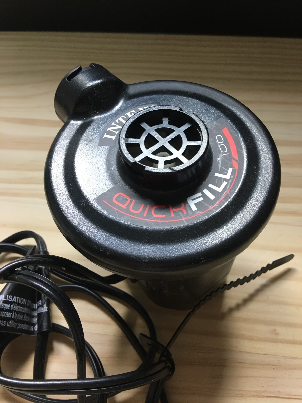 Intex Quick Fill 100 Electric Air Pump Model AP619-III Works Great NO ATTACHMENT gallery