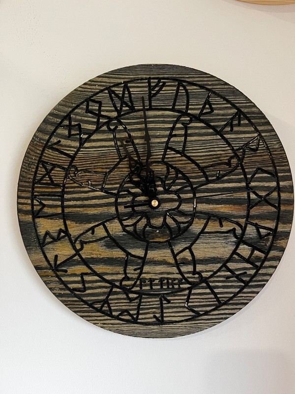 Rune wallclock gallery