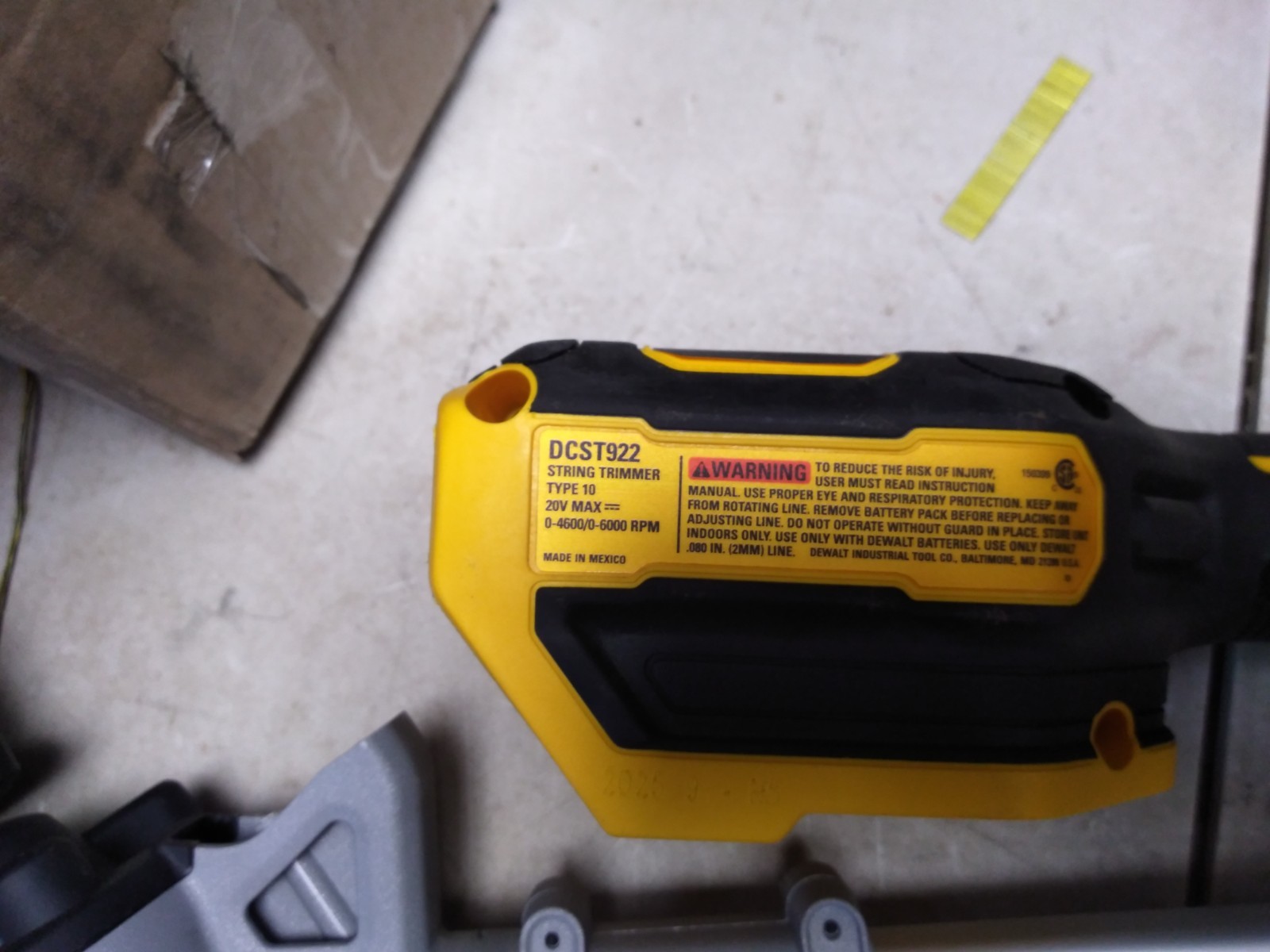 DEWALT DCST922B Li-Ion 14 in. Cordless String Trimmer Tool Only gallery