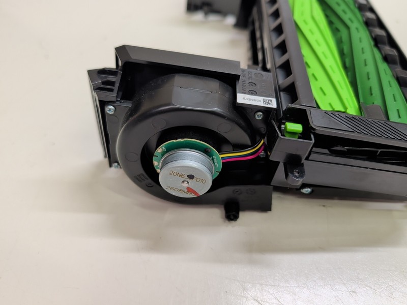 ~ Roomba Cleaning Head Module e6 i1 i2 i3 i4 i5 i6 i7 i8 J5 J6 J7 J8 chm Motor gallery