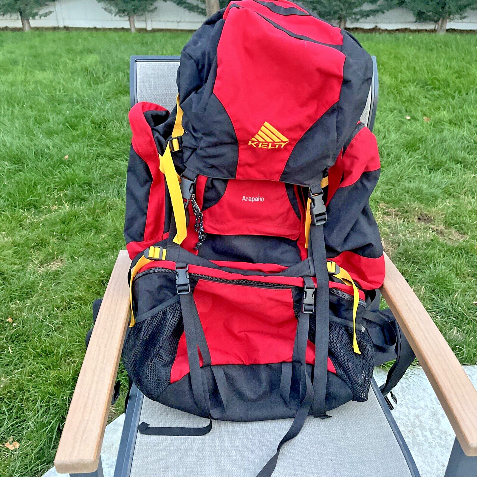 Kelty Arapaho 6400 Internal Frame Multi Day Expedition Back Pack - Red
