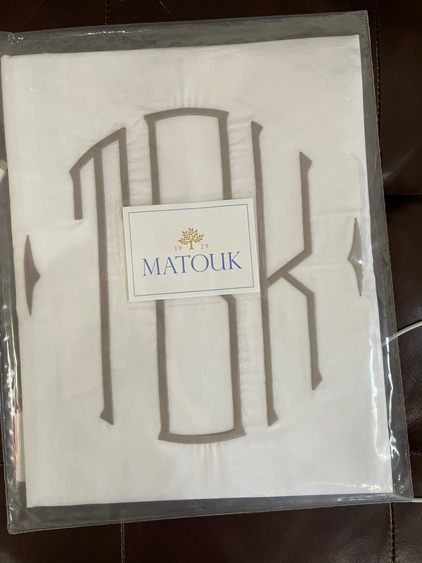 $174 Matouk India New 1pc Standard Sham 100% Cotton 350TC Percale Scallope MONO gallery