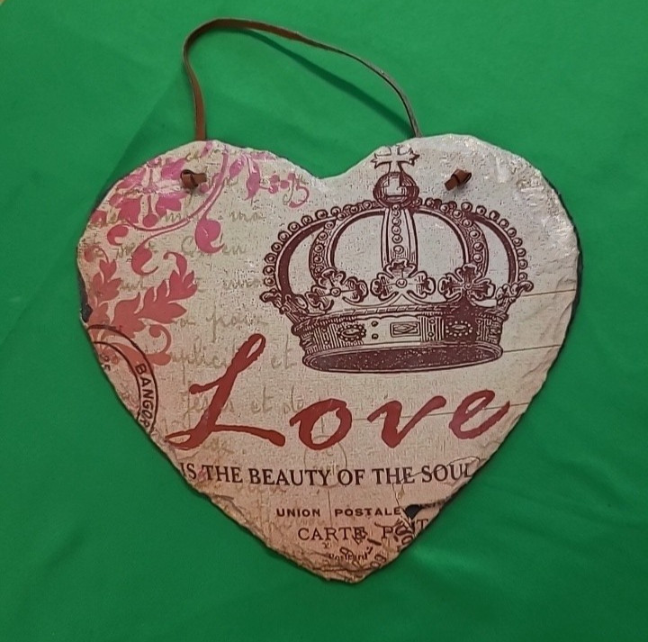 Decorative Heart Wall Hanging on slate(?)- "Love is the Beauty of the Soul" gallery