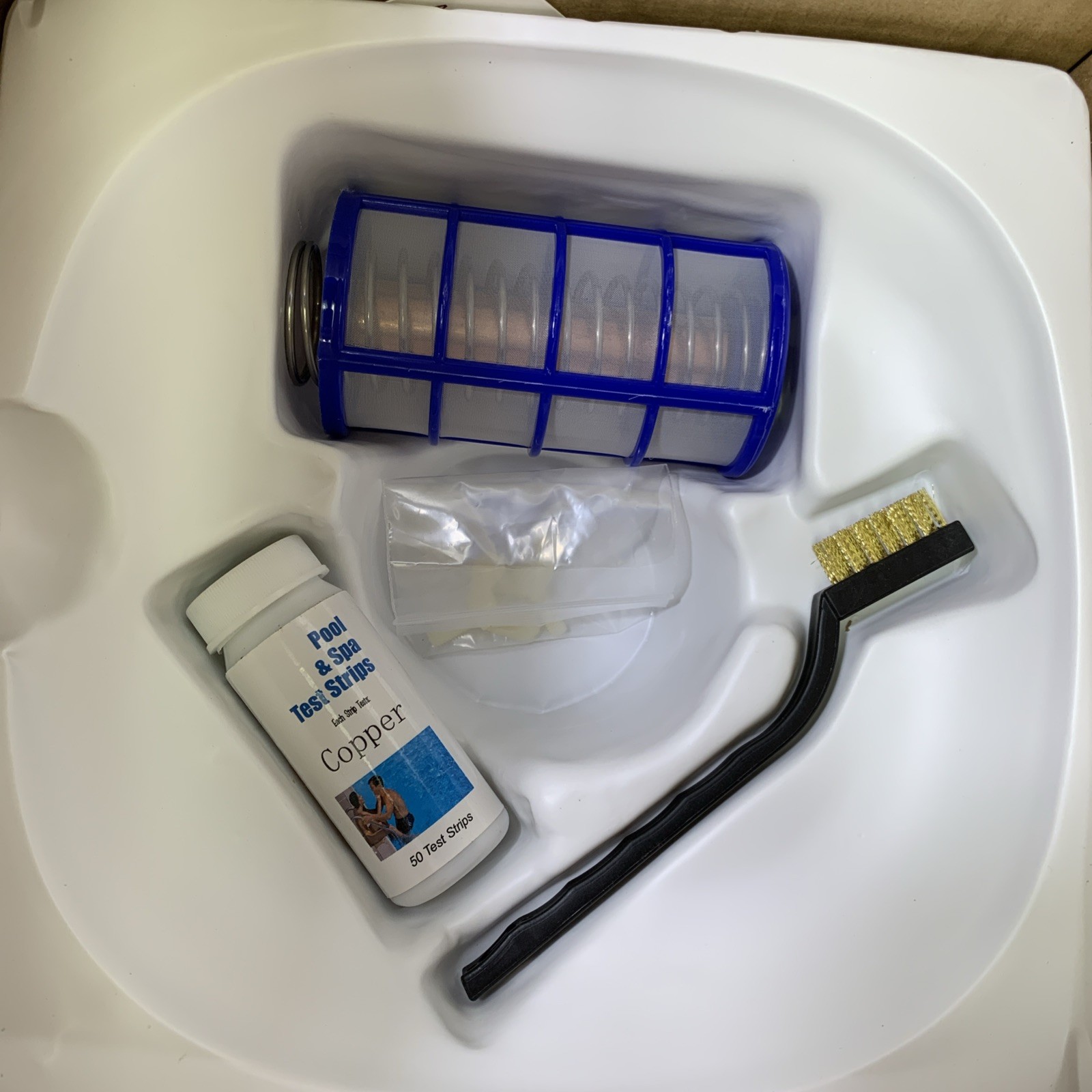 Solar Pool Ionizer - Floating Pool Cleaner for Swimming Pools Up to 45,000 Gal gallery