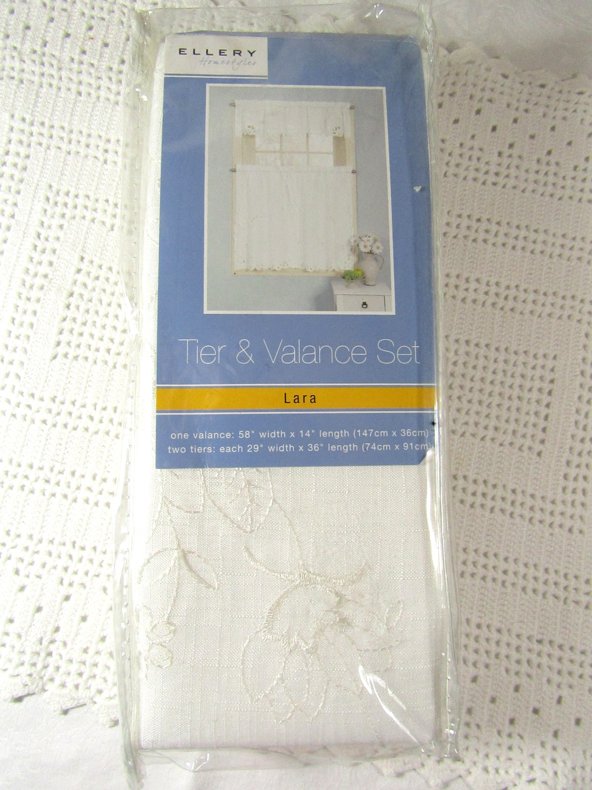 NEW OLD STOCK Tier&Valance Set LARA by Ellery Homestyle 58" X 14" & 2X 29X36" gallery