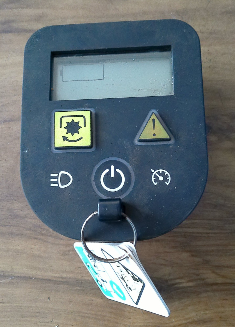 CUB CADET 625-08881 VCM Switch with Key XT1-LT42E Lithium Ion Free US Shipping gallery