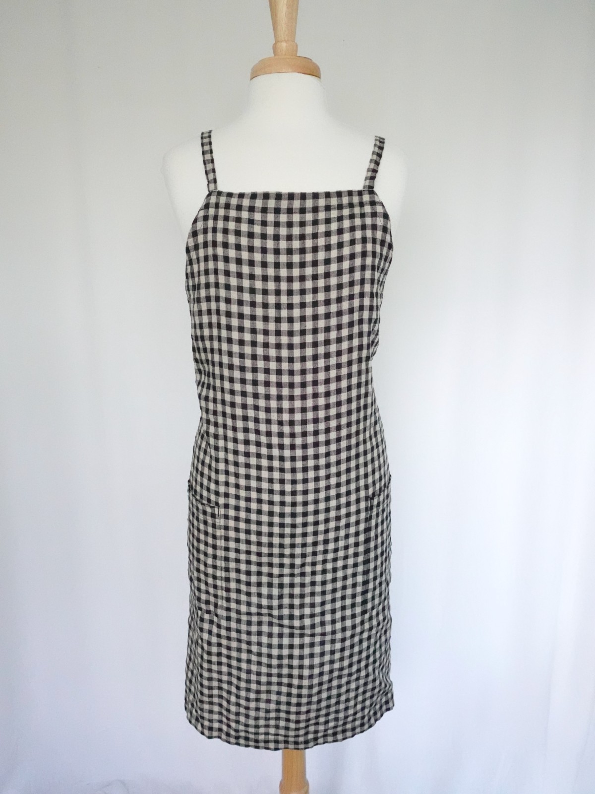 MUJI 100% Linen Gingham Check Cross-Back Apron Dress Pockets One Size gallery