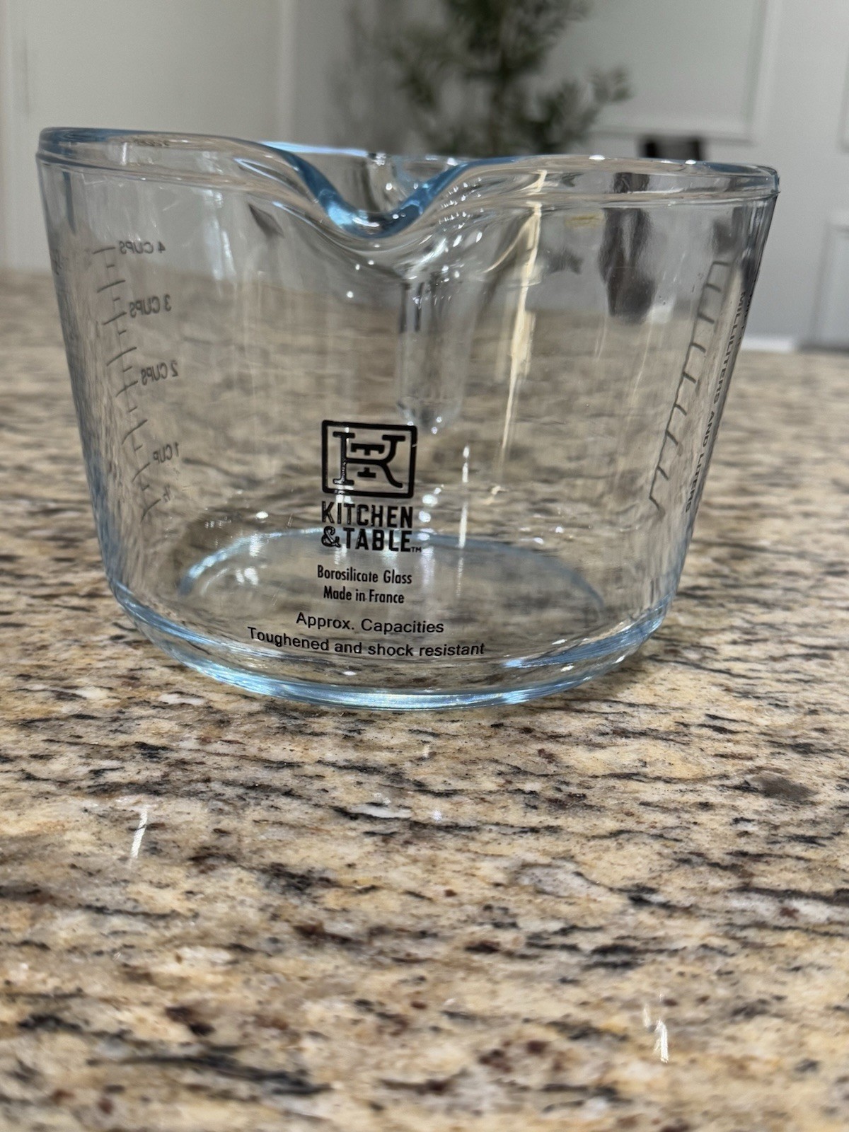 Kitchen & Table Borosilicate Glass Measuring Cup (4 Cups) gallery