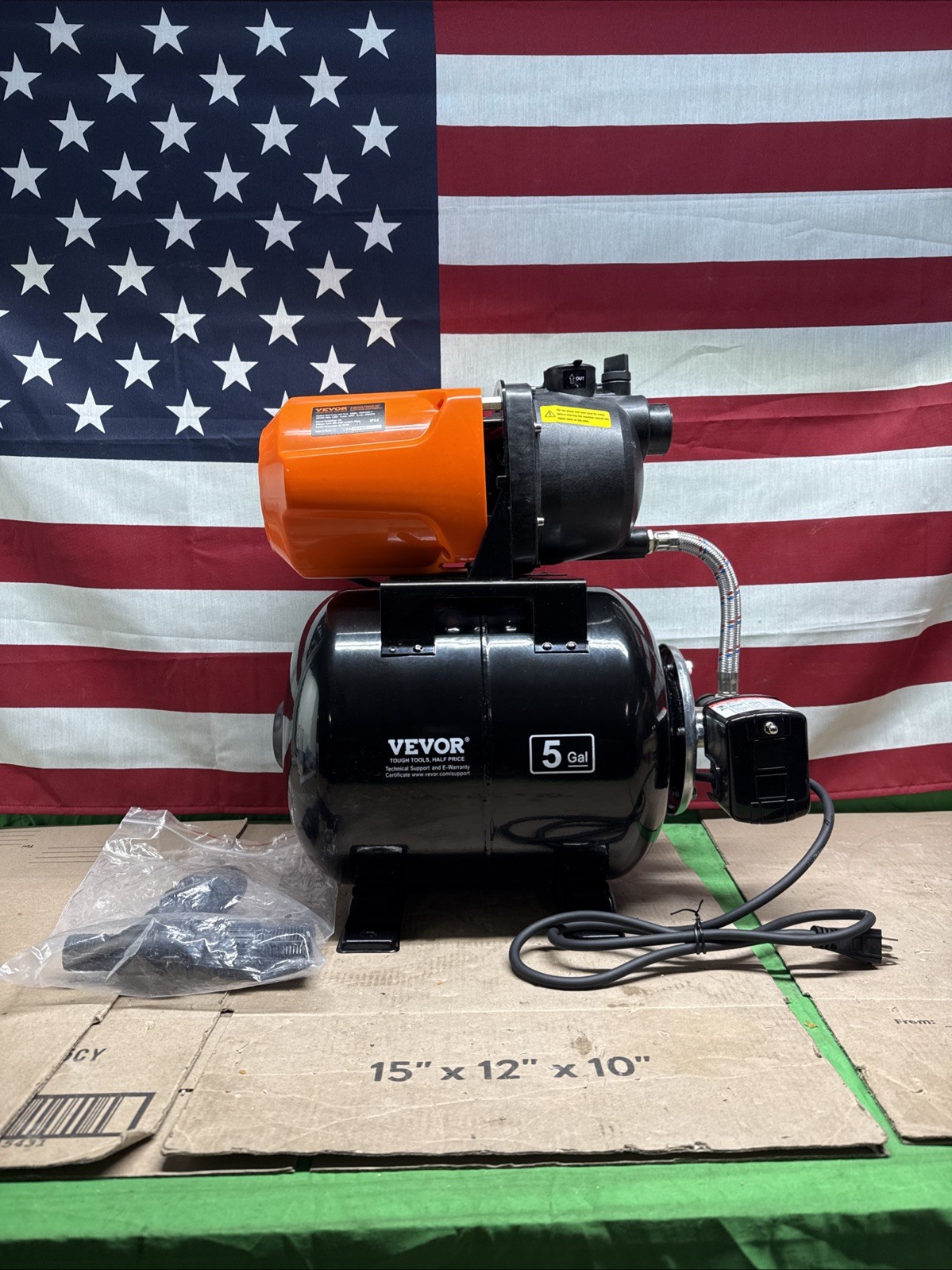 VEVOR 1HP Shallow Well Pump with Pressure Tank 1000GPH Irrigation Booster Pump gallery