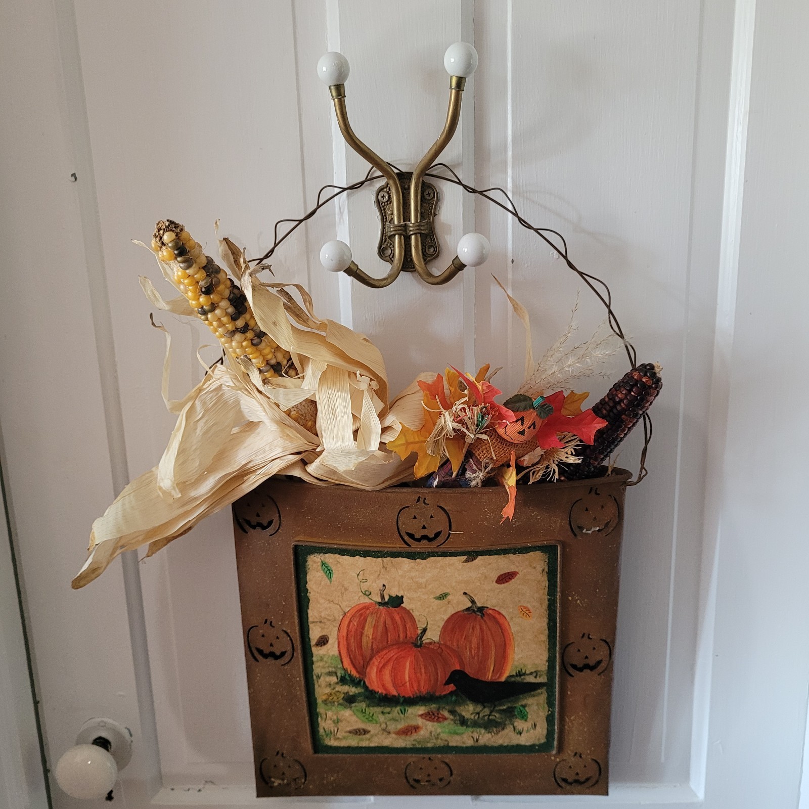 Donna White DoorHandpainted Primitive HALLOWEEN/FALL.Hanger Carved Pumpkins Farm gallery