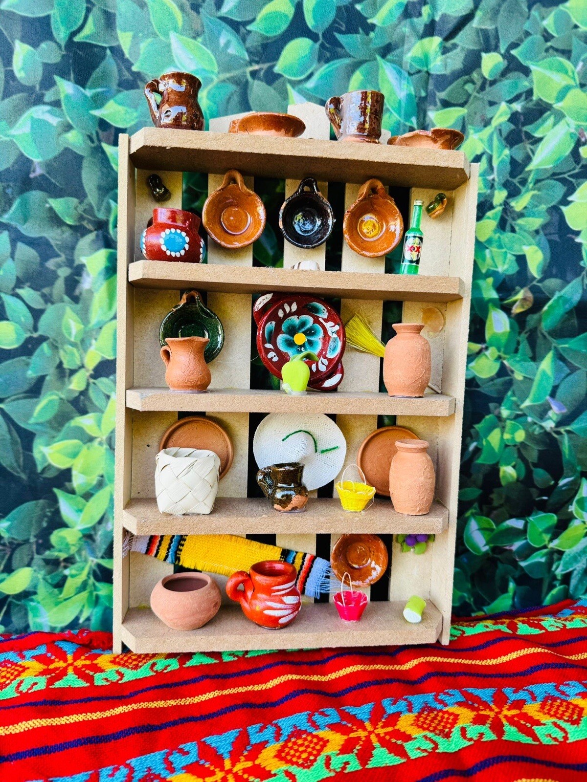 TRASTERITO TRASTERO MEXICAN DECORACIÓN/ WITH MINIATURE KITCHEN DECORATIONS gallery