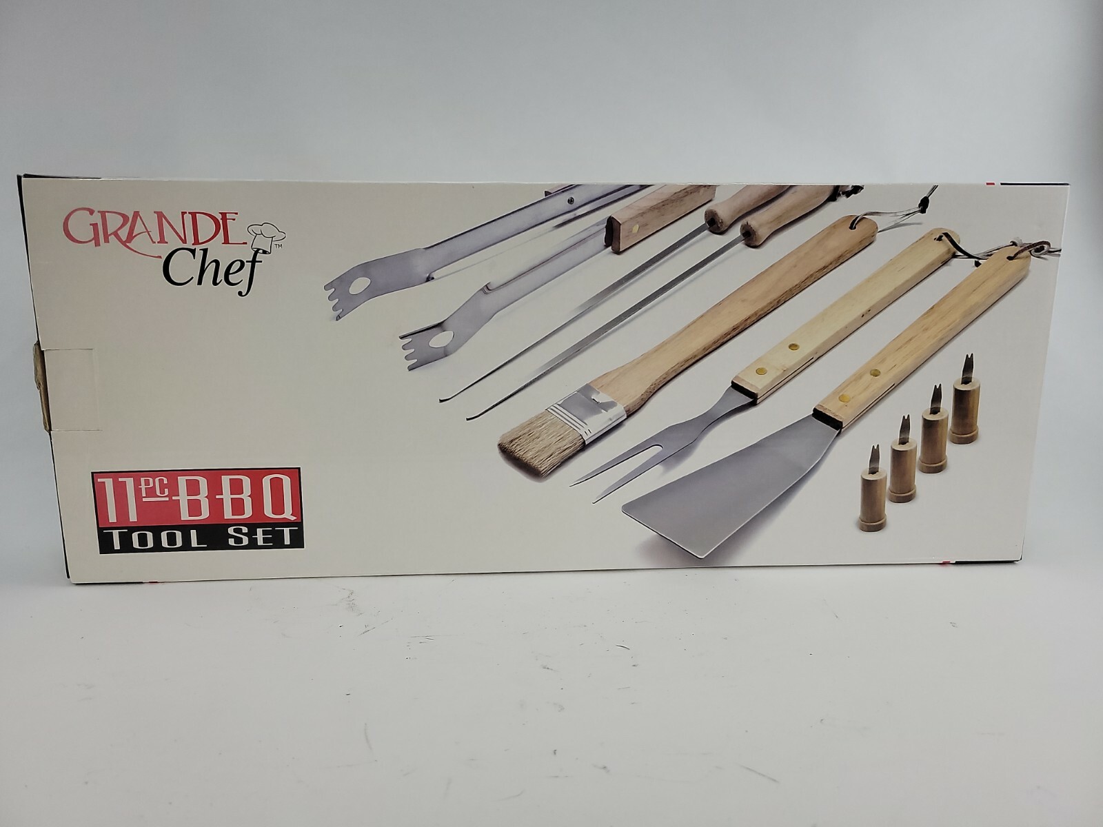 Grande Chef Professional Grade 11 Piece Steel BBQ Tool Set & Storage Case gallery