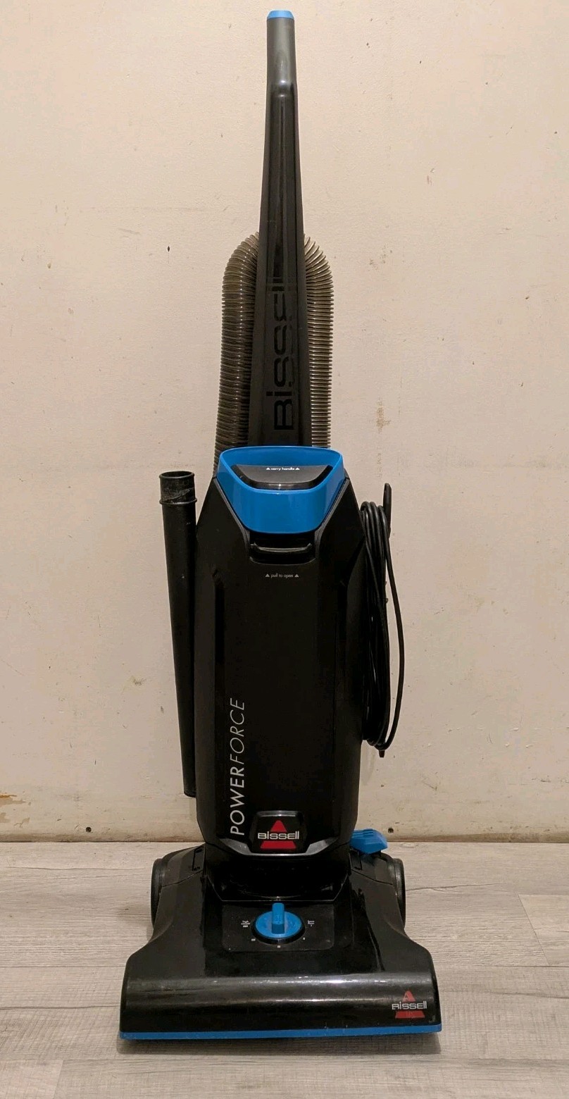 BISSELL PowerForce Bagged Upright Vacuum Allergen Filtration 1739 BlackBlue Read gallery