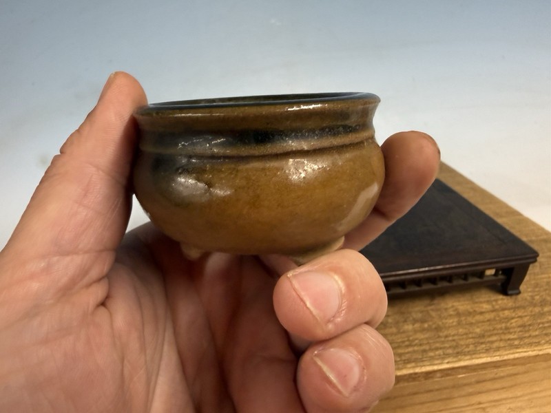 Japanese Unknown Maker Shohin Bonsai Tree Pot 2 1/2 By 1 5/8” Unique Glaze gallery