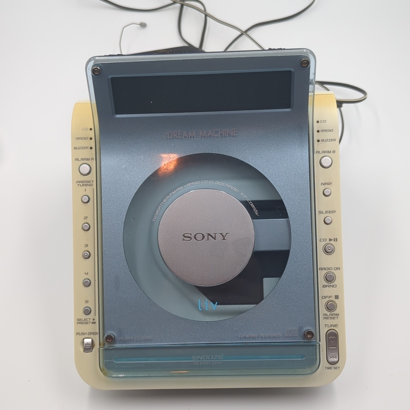 Sony Dream Machine ICF-CD855V CD Player Radio FOR PARTS No Power See Description gallery