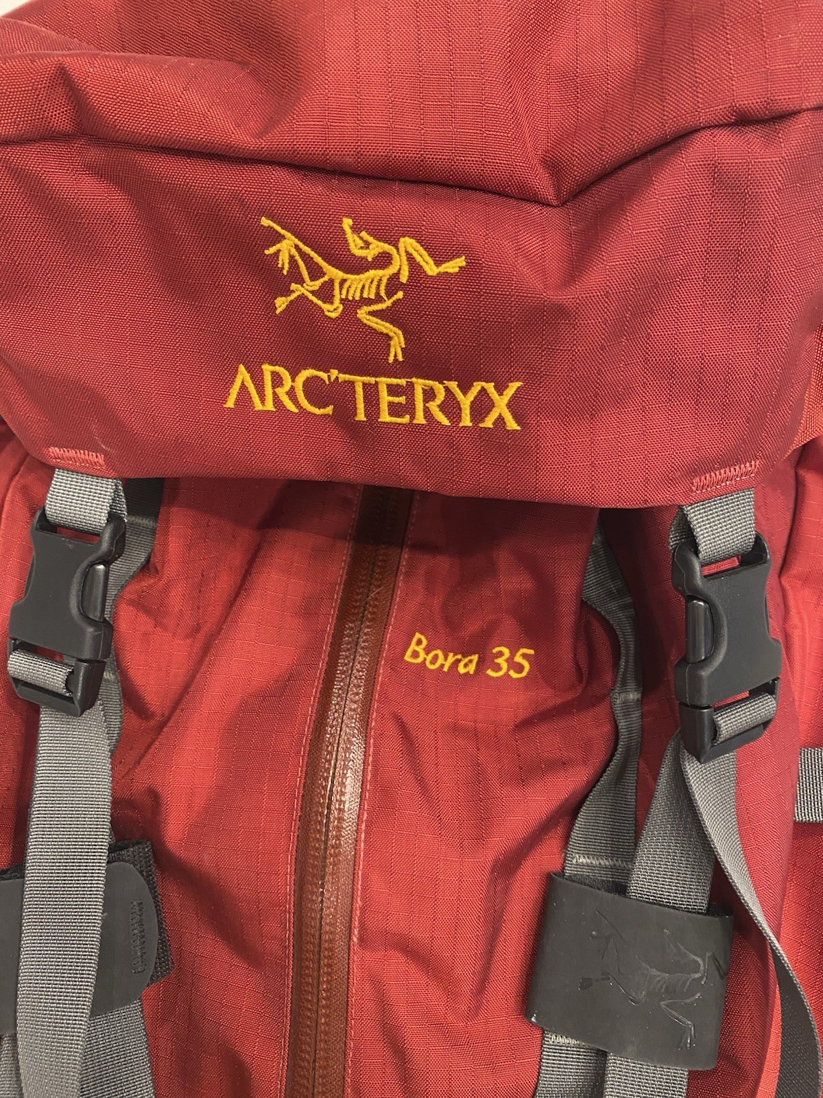 Arc'Teryx Bora 35 Red Great Condition!- VHTF 2