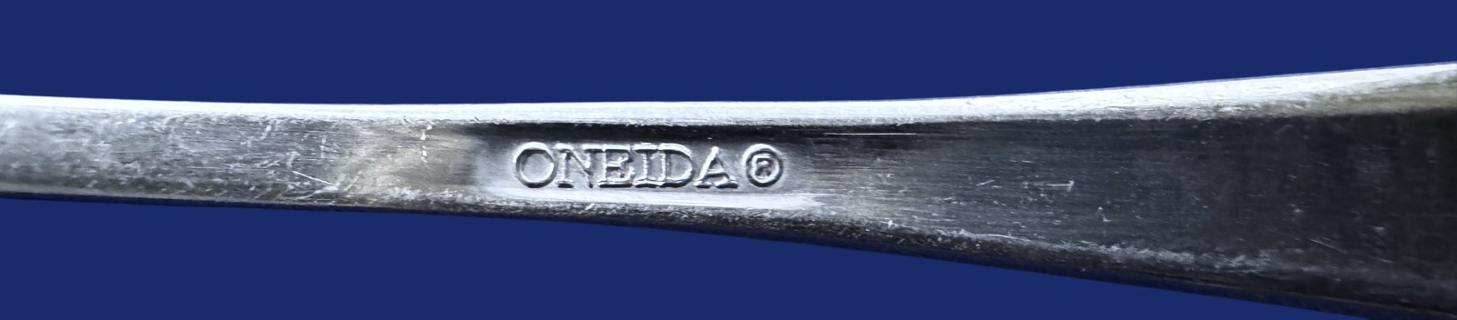 Oneida BAGUETTE Stainless Flatware Indonesia 5-11 - Set of 5 Dinner Fork 7 1/4" gallery