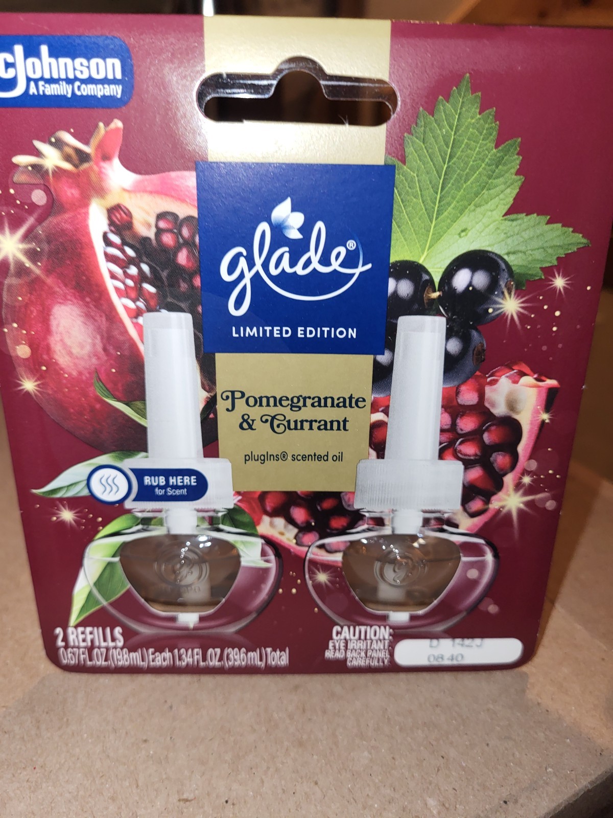 Glade Plug Ins Scented Oil Pomegranate & Currant Refills Limited Edition gallery