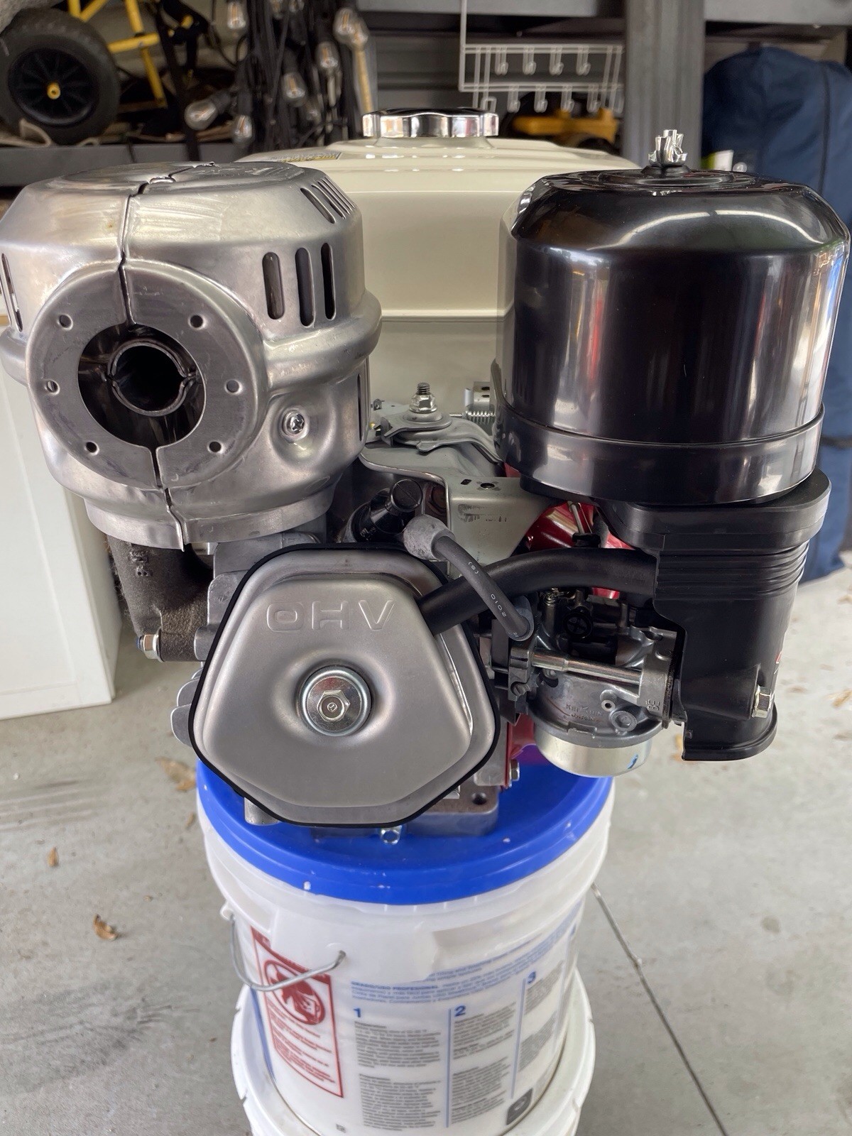 Honda GX240K1 Horizontal Threaded Crankshaft Oil Alert Red GC04-4933959 gallery