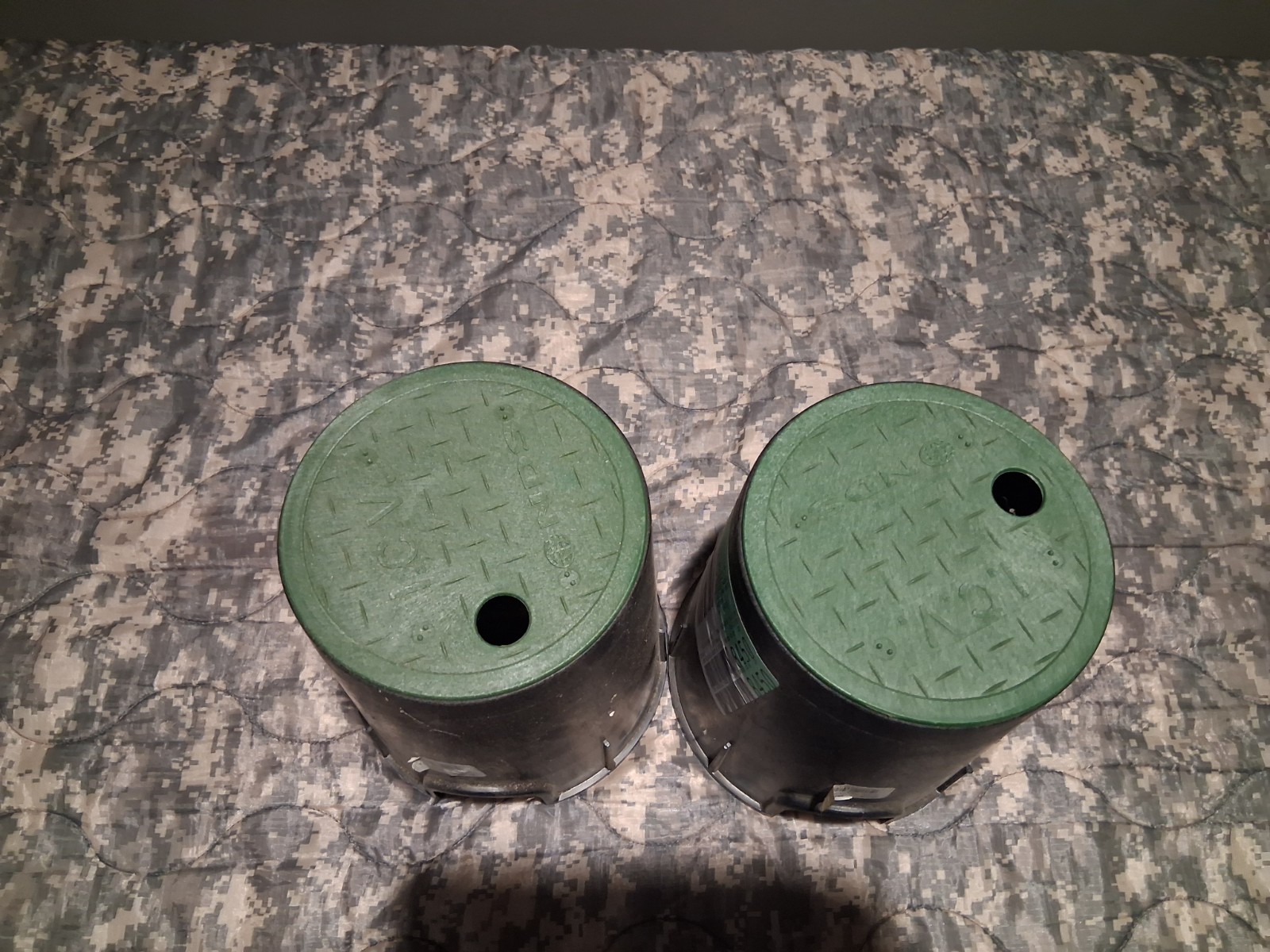 2 NDS 107BC Black/Matte Plastic Round Valve Box 6 in. with Overlapping ICV Cover gallery