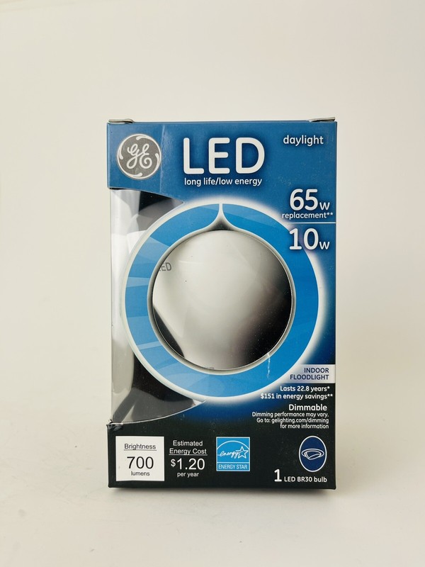 4 Pack GE LED BR30 Indoor Floodlight Bulb 10W 700 Lumens Daylight 65w Dimmable gallery