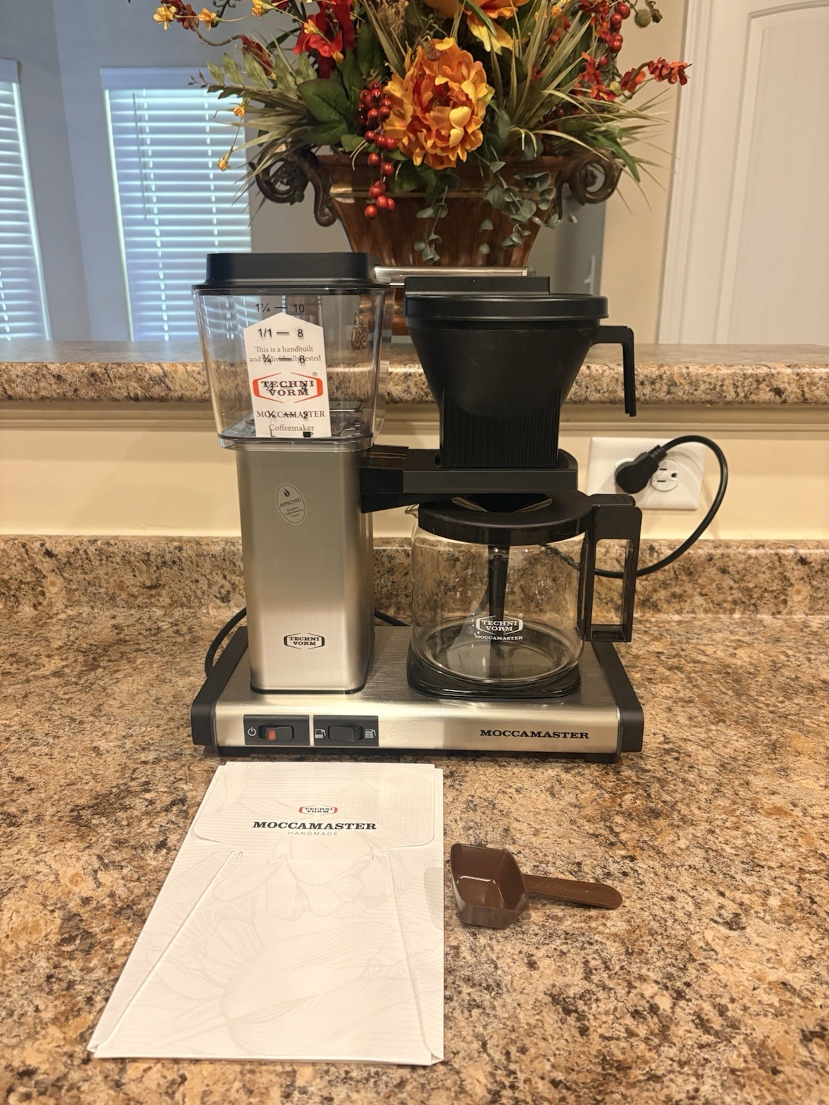 Moccamaster by Technivorm KBGV Select Coffee Maker, 10-cup Brushed Silver 1939 gallery