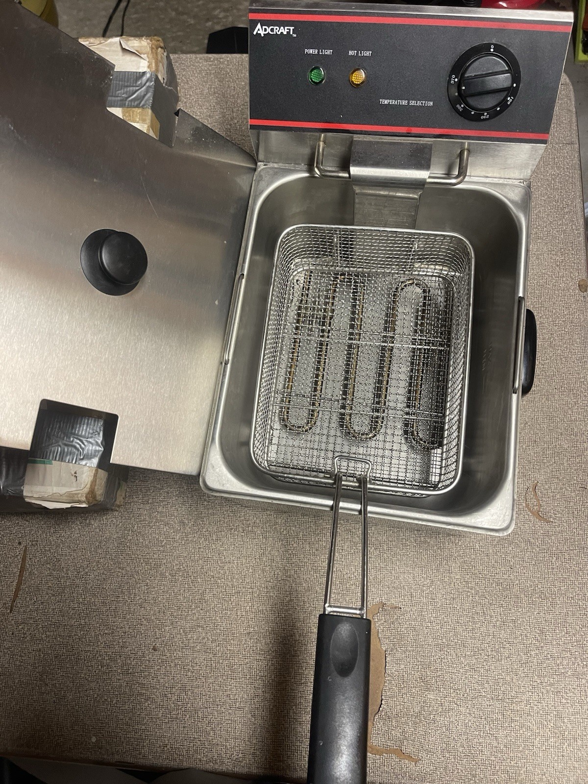 Adcraft Single 6L Tank Deep Fryer Model DF6LS Holds 15 Pounds Of Food Unused gallery